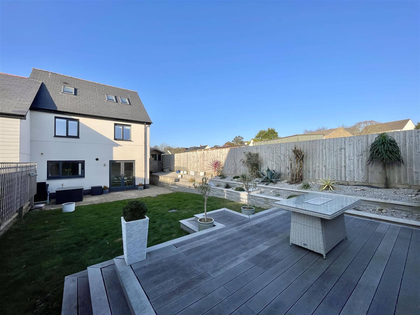4 bed property in Kenwyn Heights, Truro